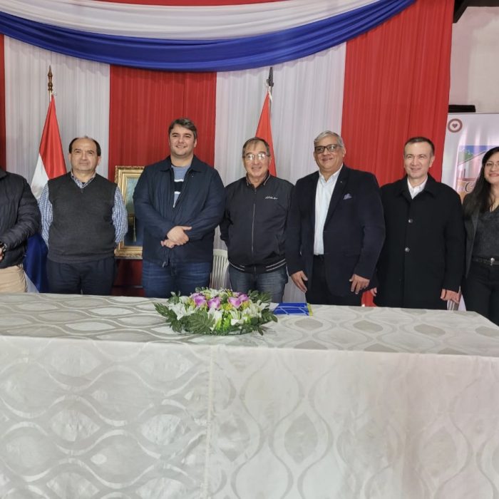 EL CIRD OTORGA RECONOCIMIENTO A LA ASOCIACIÓN AL DESARROLLO INTEGRAL Y SOSTENIBLE - ADIS PARAGUAY, ADJUDICADA EN EL CONCURSO DE PEQUEÑOS FONDOS